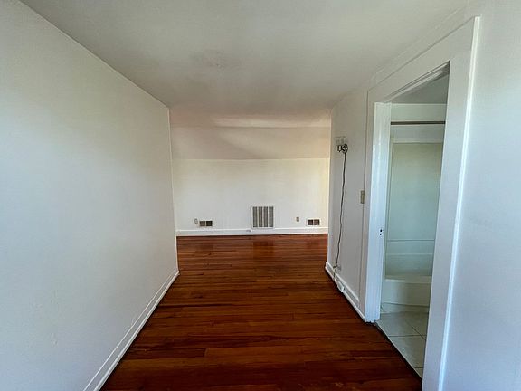 5th image of 150 Leete St Floor 3