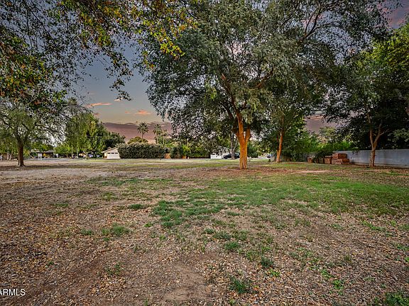 5th image of 6124 N 2ND Street #1
