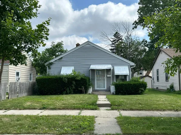 5354 W Leon Ter, Milwaukee, WI 53216