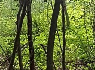 3211 Lakeshore Dr, Mohegan Lake, NY 10547