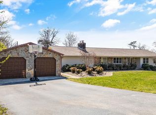 384 Stephens Rd, Rocky Top, TN 37769