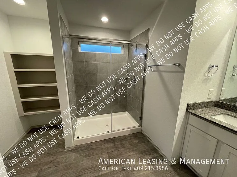 1585 Holly Trails — Photo 9