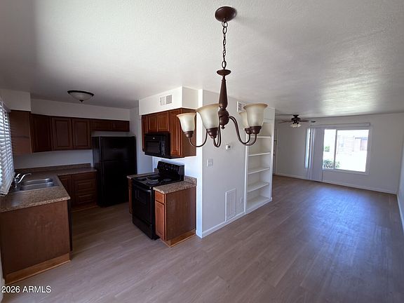 5th image of 6512 S MCALLISTER Avenue