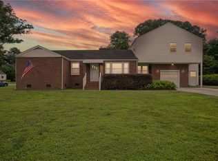 5217 Bonneydale Rd, Virginia Beach, VA 23464