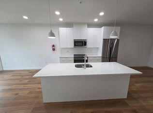 173 W 7th St #32L, Bayonne, NJ 07002