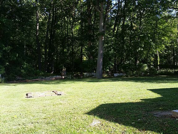 2nd image of 1336 Sherwood Ave