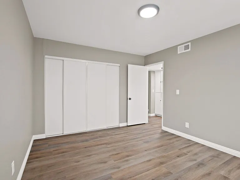 8202 Rosemead Blvd — Photo 6