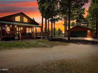 2295 Bison Ranch Trl, Overgaard, AZ 85933