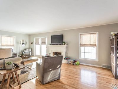 2212 S Pendar Ln, Sioux Falls, SD, 57105