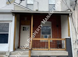 203 Spruce St FLOOR 1, Darby, PA 19023
