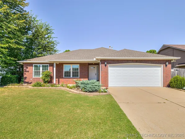 708 E Kansas St, Broken Arrow, OK 74012