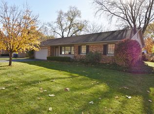 1922 Kenilworth Pl, Aurora, IL 60506