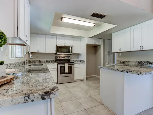 2006 E Jerome Ave, Mesa, AZ 85204