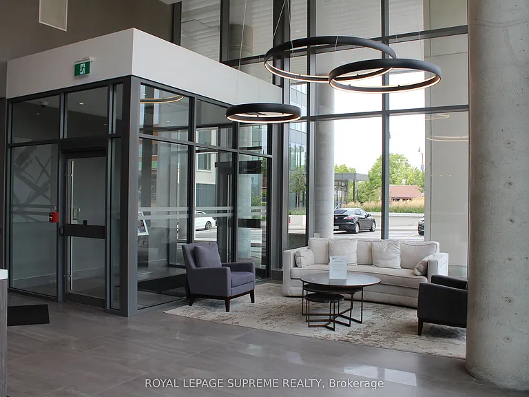 15 Lynch St #606 — Photo 3