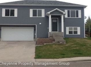 4420 Sullivan St, Cheyenne, WY 82009