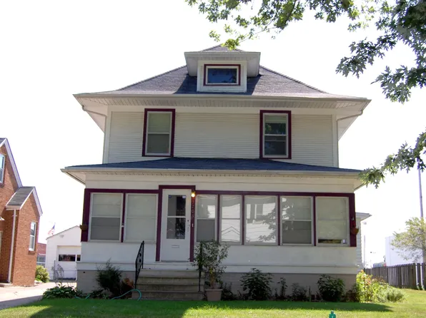 3703 3rd St, Des Moines, IA 50313