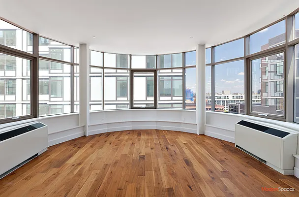 Sold by Modern Spaces | media 15