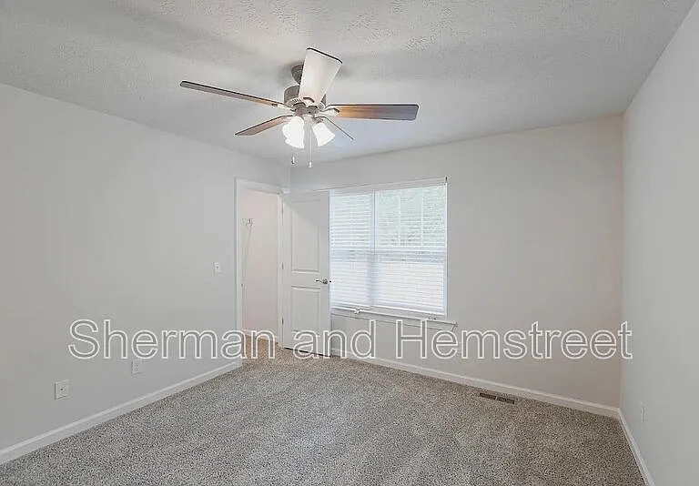 2027 Lotus Dr #2027 LOTUS DR — Photo 8