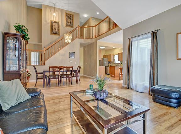 4th image of 909 Cynthia Ln