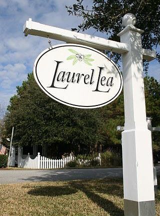 Discover Laurel Lea
