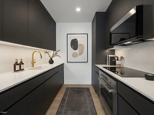 115 Rogers Ave #2F, Brooklyn, NY 11216