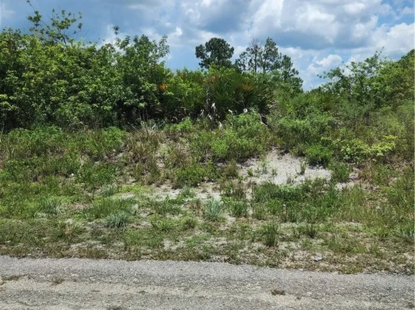 1204 Hudson St E, Lehigh Acres, FL 33974