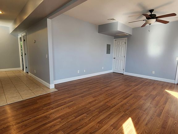 3rd image of 1209 S Main St #2