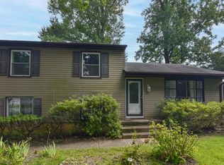 607 Church Rd, Reisterstown, MD 21136