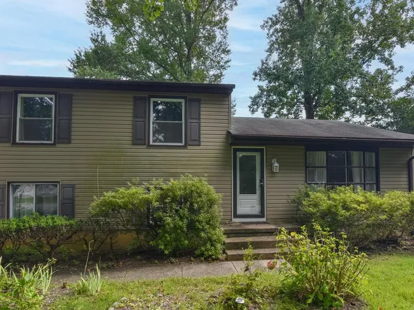 607 Church Rd, Reisterstown, MD 21136