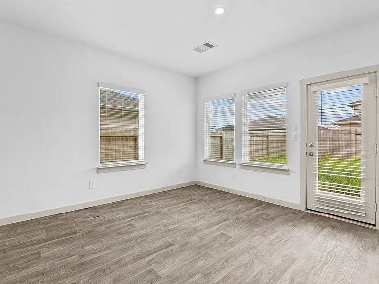 2905 Highgate Hill Ln — Photo 14