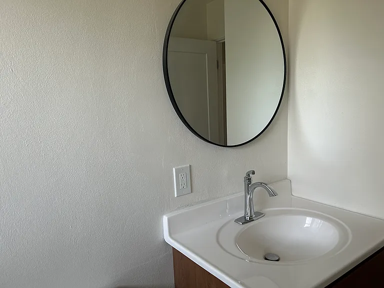 405 Fontainebleau — Photo 10