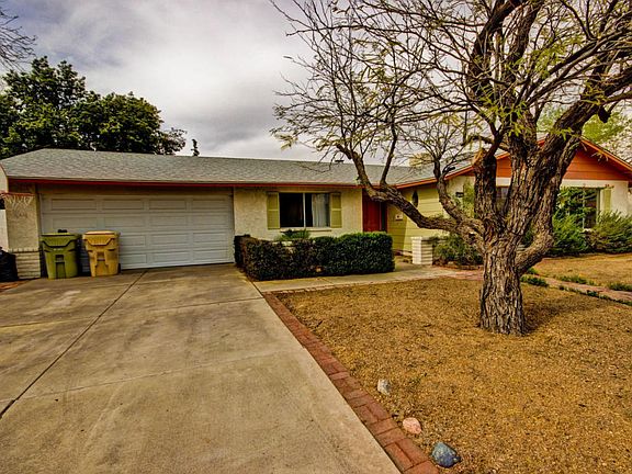 3rd image of 9202 N 48th Dr
