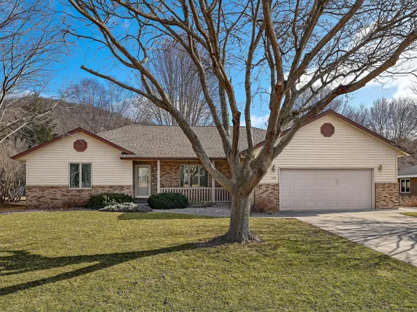 328 Beacon Valley Rd, La Crescent, MN 55947