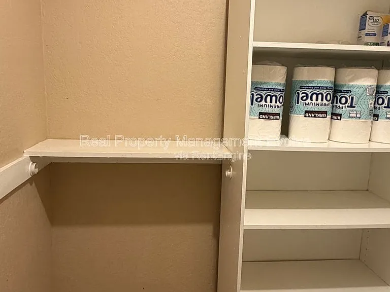 16645 N 34th Dr — Photo 24
