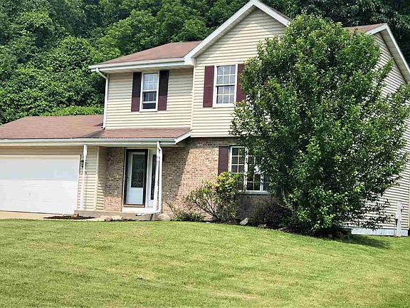 3rd image of 3131 Satinwood Dr