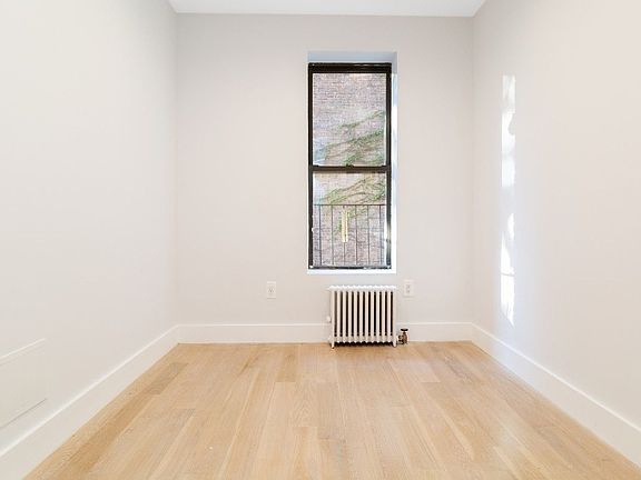 5th image of 69 Meserole Ave #W2
