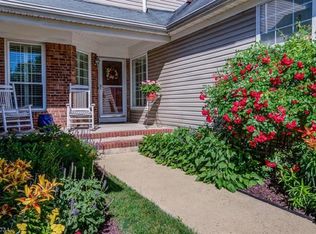 187 Aster Ct, Whitehouse Station, NJ 08889