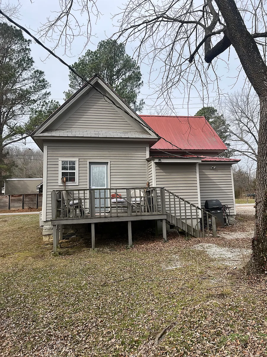 Building Photo - 216 S Peerson St