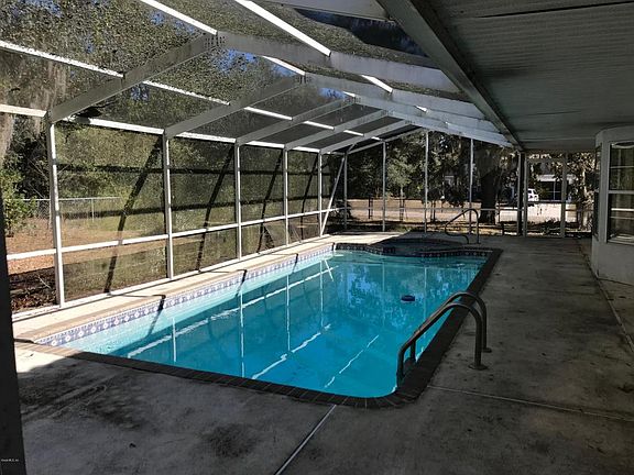 2nd image of 1357 W Mosswood Ln