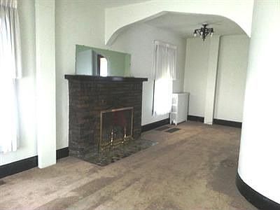 2nd image of 500 High St