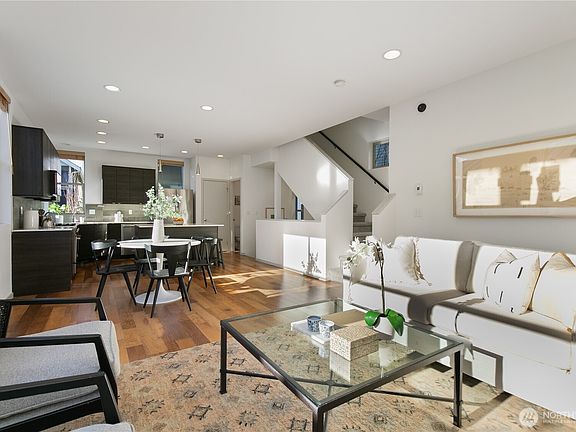 4th image of 6729 14th Avenue NW #B