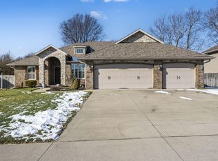 1333 S Miller Ave, Springfield, MO 65802