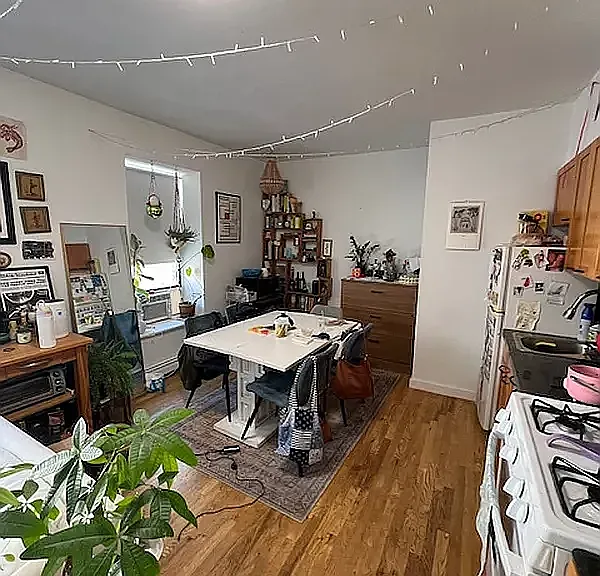 129 Mulberry St #4B — Photo 1