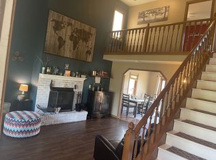 S79W17524 Scenic Dr, Muskego, WI 53150