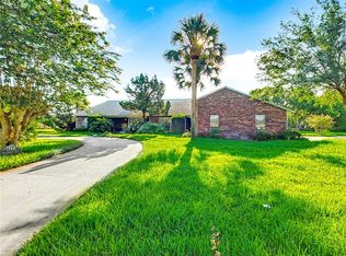 1748 Lake Terrace Dr, Eustis, FL 32726