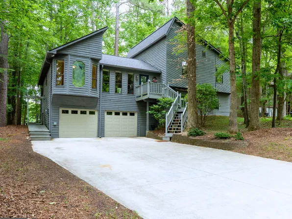 3966 N Indian Cir NW, Kennesaw, GA 30144