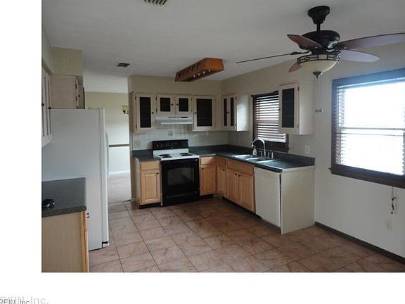 2nd image of 3116 Monet Dr