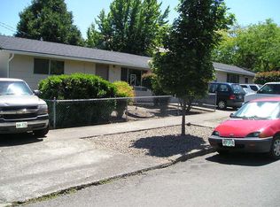 230 3rd St, Ashland, OR 97520