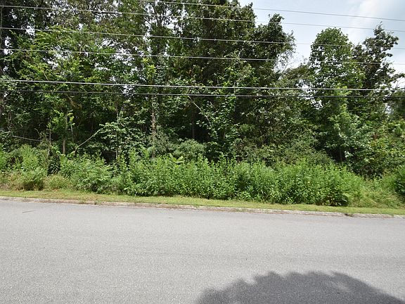 3rd image of 7561 Glastonbury Rd