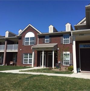 27084 Carrington Pl, Harrison Township, MI, 48045